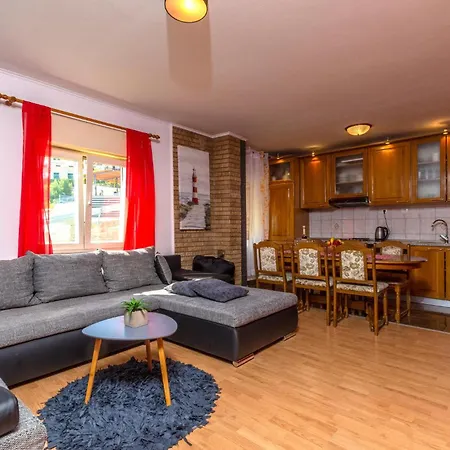 Gorgeous In With Wifi Apartment *
