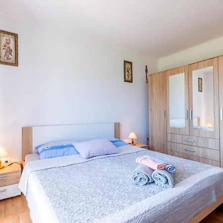 Apartment Gorgeous In With Wifi