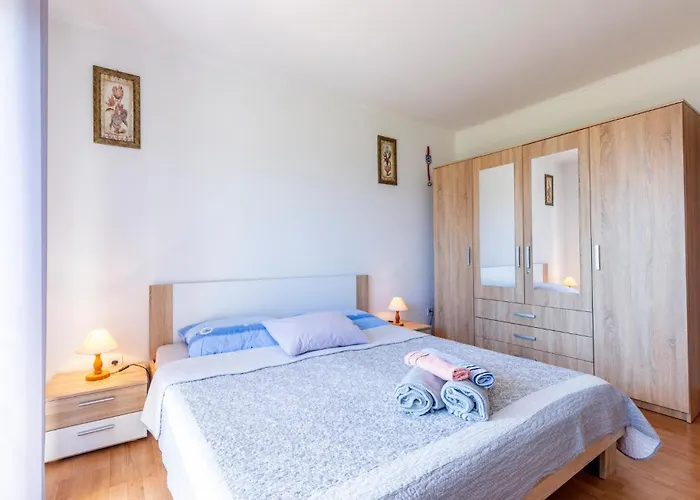 Apartment Gorgeous In With Wifi
